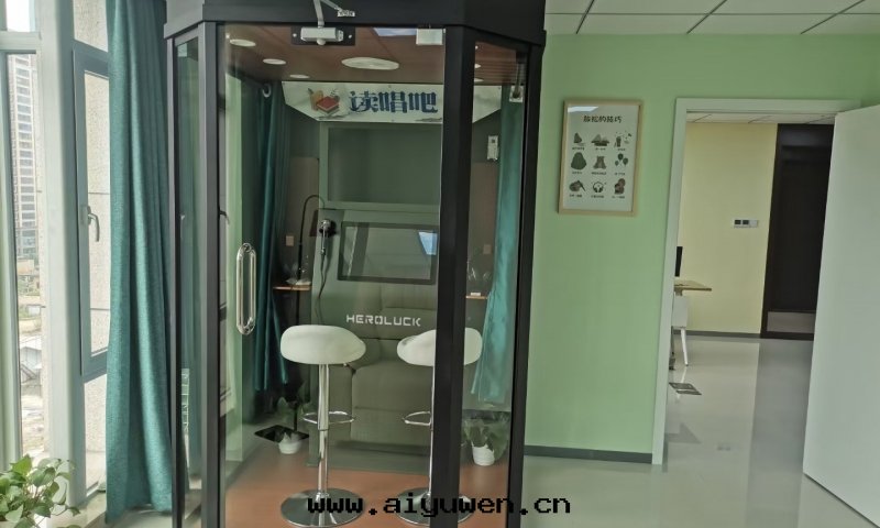 朗读(dú)亭生(shēng)産廠(chǎng)家(jiā)，大(dà)學(xué)朗读(dú)亭个(gè)性(xìng)定(dìng)做